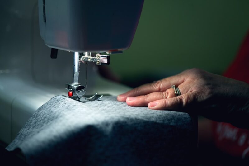 DIY Ultralight Tarp: Step-by-Step Guide to Sewing Your Own with Dyneema or Silnylon